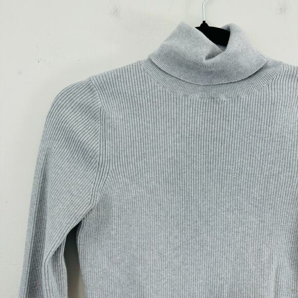 Ann Taylor Gray Ribbed Turtle Neck Long Sleeve Shirt Women’s Size Medium - Picture 2 of 9